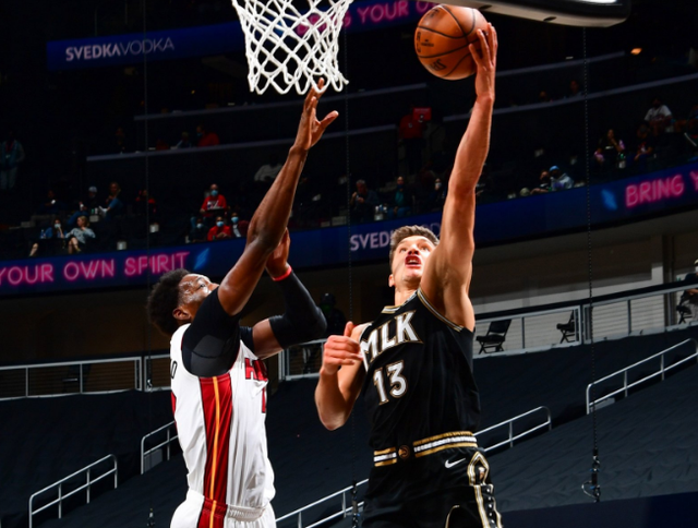 九游体育官网关于这也行？穆雷连续五场比赛得分超过晋级梅西爆冷击败塞尔维亚队，赛前芝加哥公牛调整名单以备欧联的信息